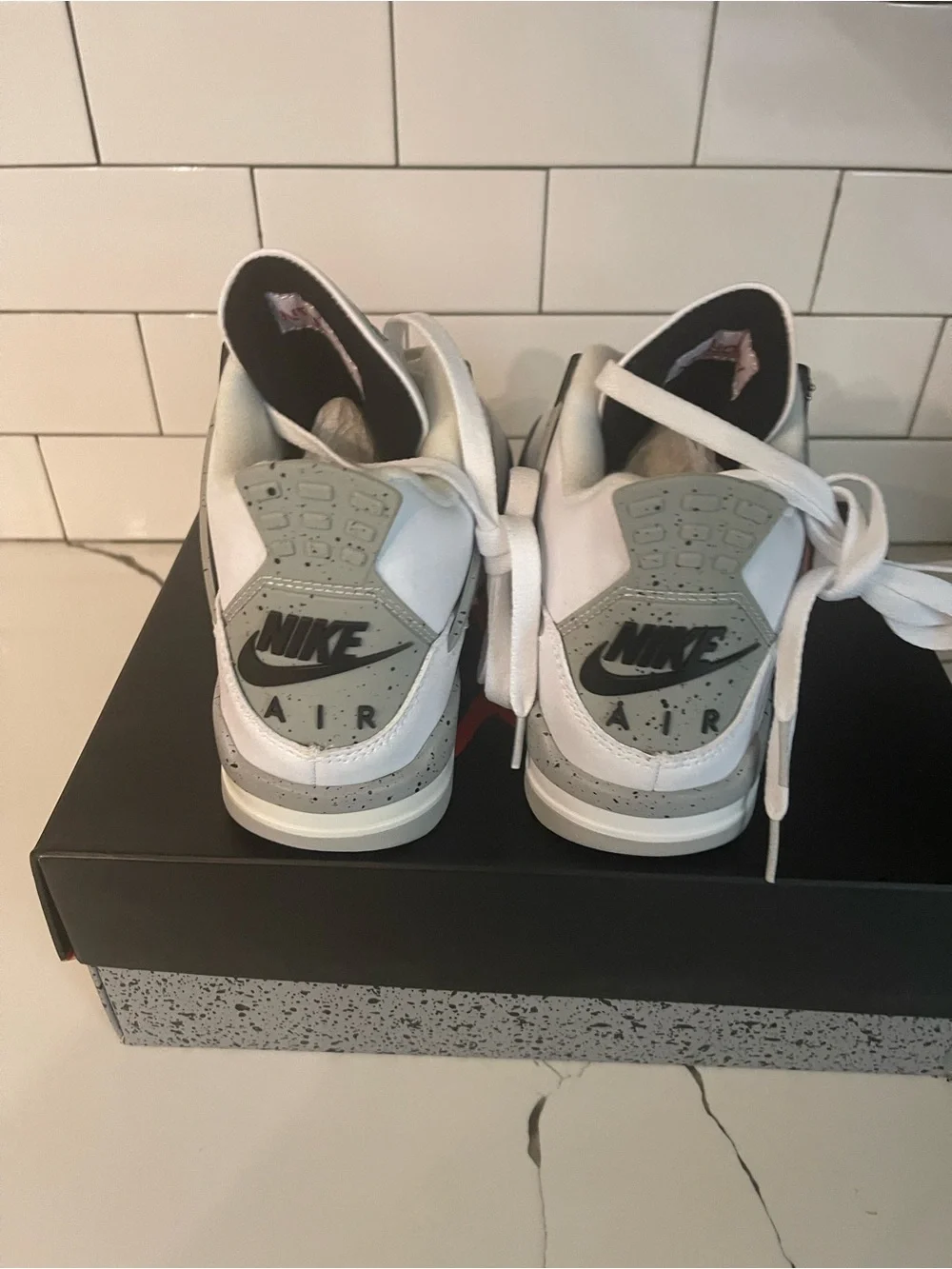 Men’s Retro 4 White Cement Size 6.
